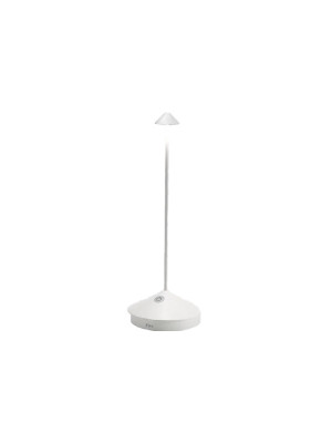 Pina est une lampe de table rechargeable